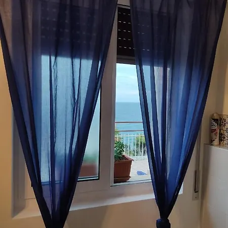 Couette-café Dely' House 4*