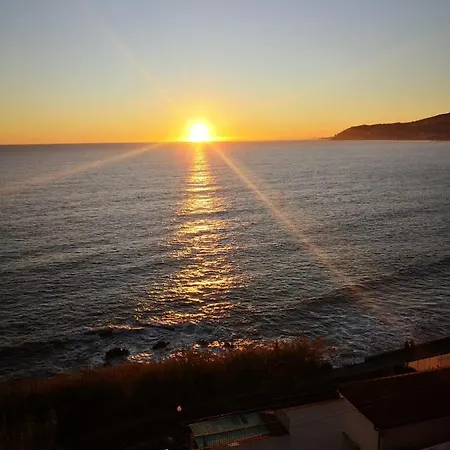 Dely' House Couette-café San Remo