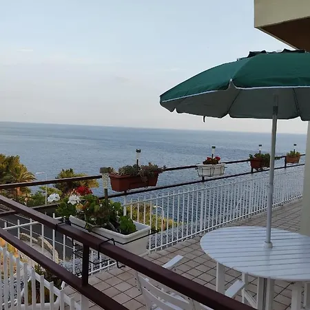 Dely' House San Remo