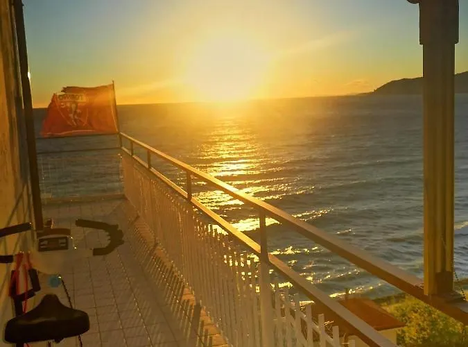 Bed & Breakfast Dely' House Sanremo